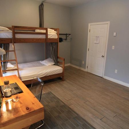 The Clarence Park Hostel Toronto Luaran gambar