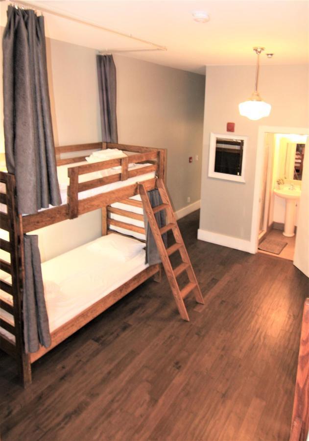 The Clarence Park Hostel Toronto Luaran gambar