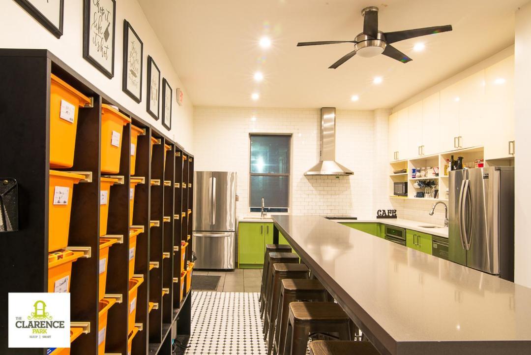 The Clarence Park Hostel Toronto Luaran gambar