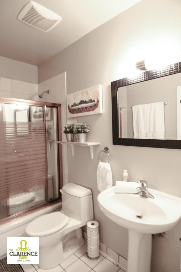 The Clarence Park Hostel Toronto Luaran gambar