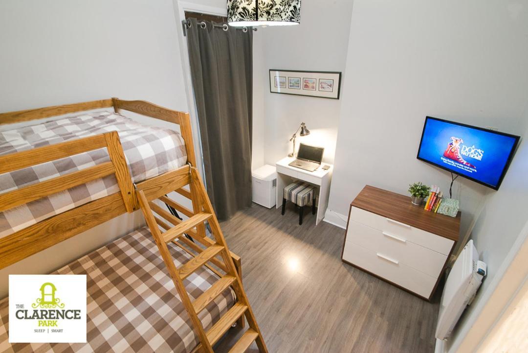 The Clarence Park Hostel Toronto Luaran gambar