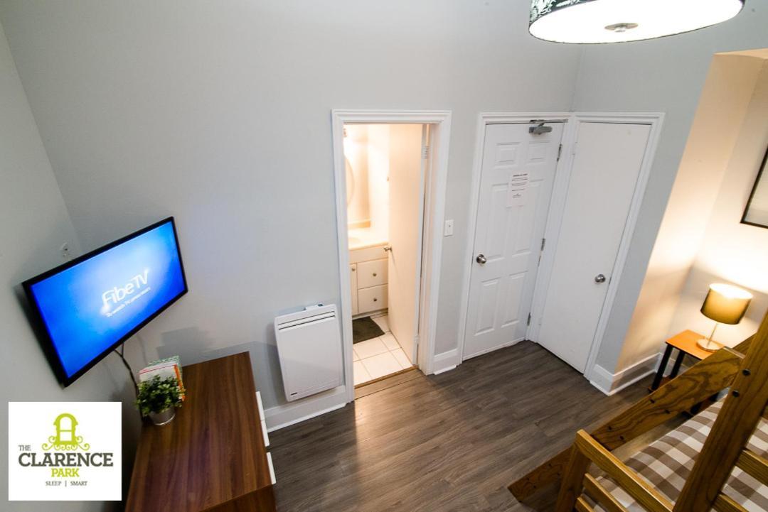 The Clarence Park Hostel Toronto Luaran gambar