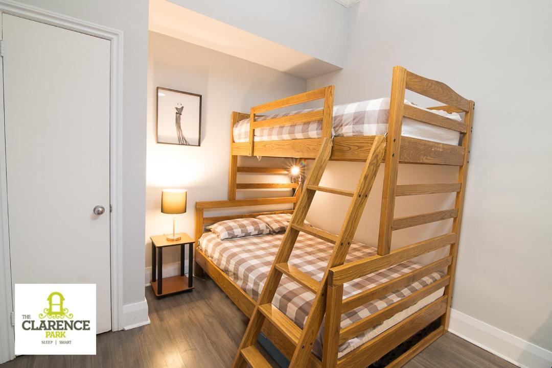 The Clarence Park Hostel Toronto Luaran gambar